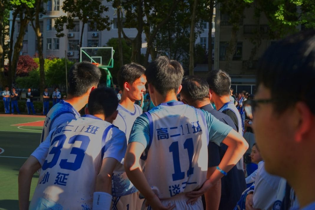 Photo Managing Teams