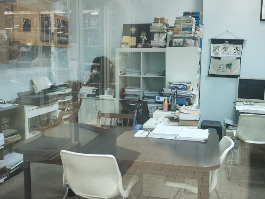 Photo Wasteful office